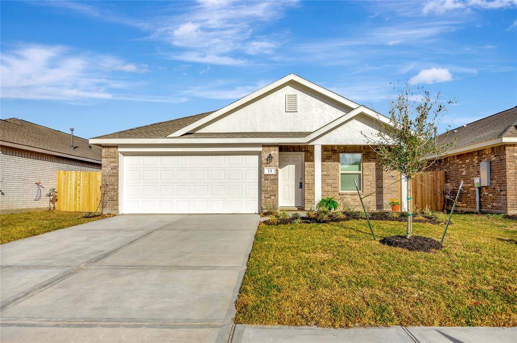 Angleton, TX 77515,13 Riverwood Circle CT