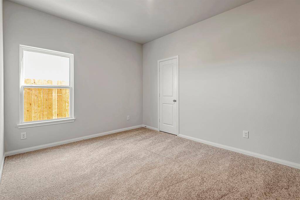 Houston, TX 77016,8212 Burnt Orchid DR