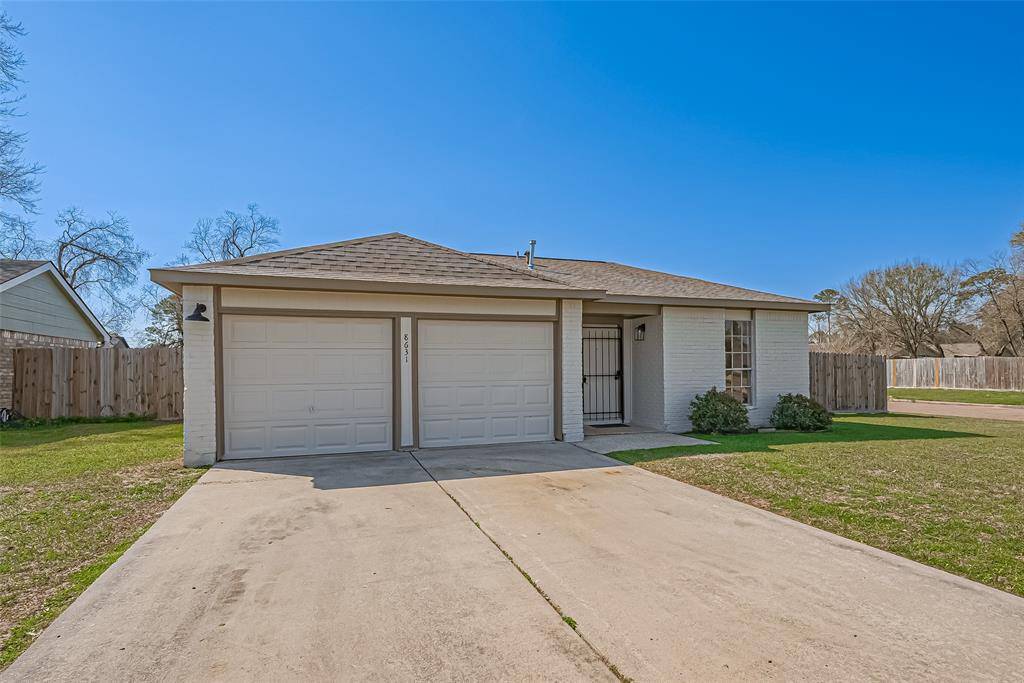 Houston, TX 77078,8631 Valley Flag DR