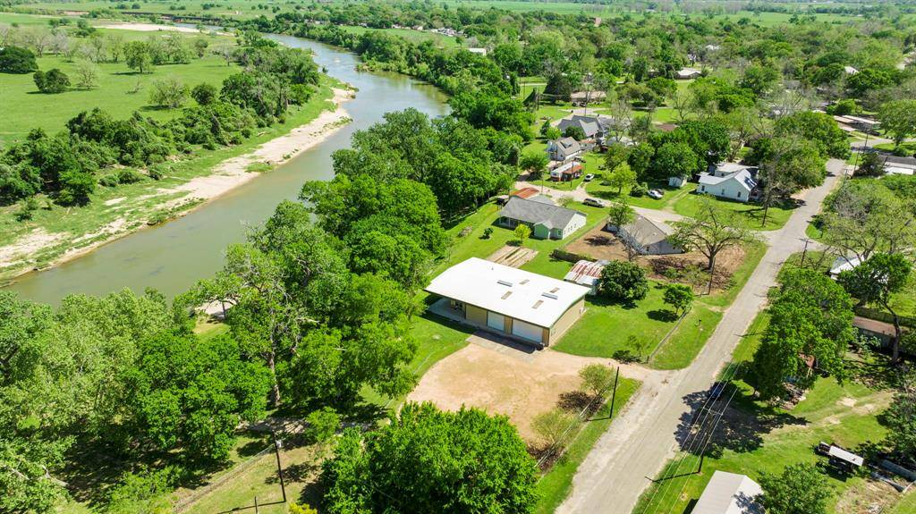 Columbus, TX 78934,000 Robson