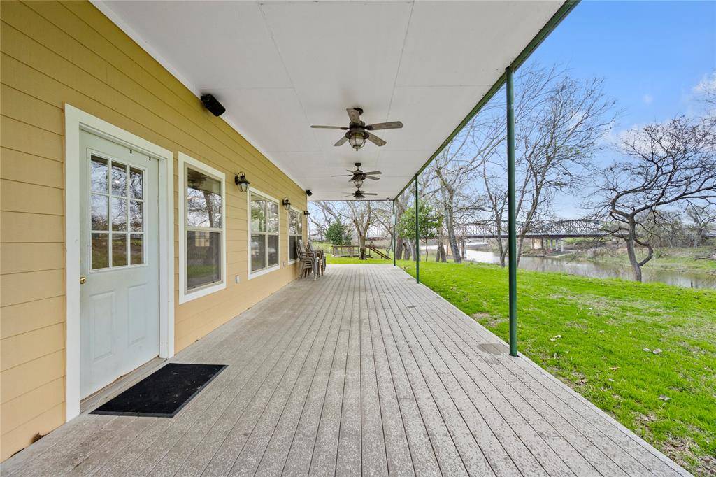 Columbus, TX 78934,000 Robson