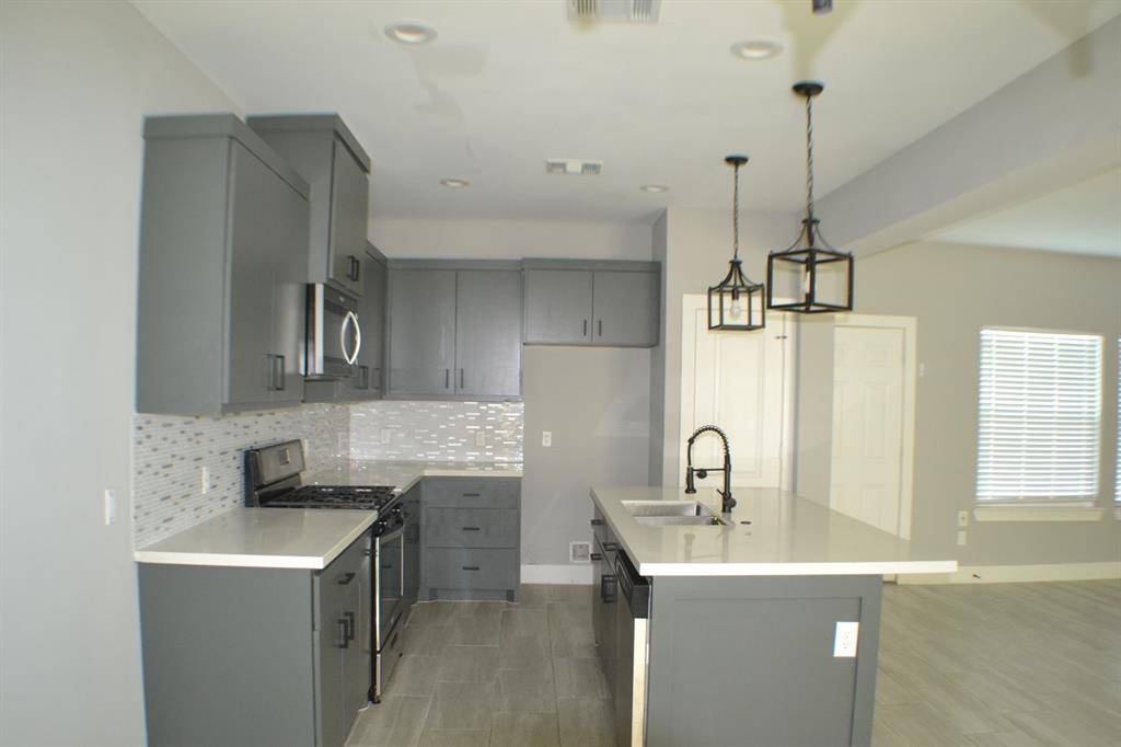 Houston, TX 77075,9837 Fabiola DR