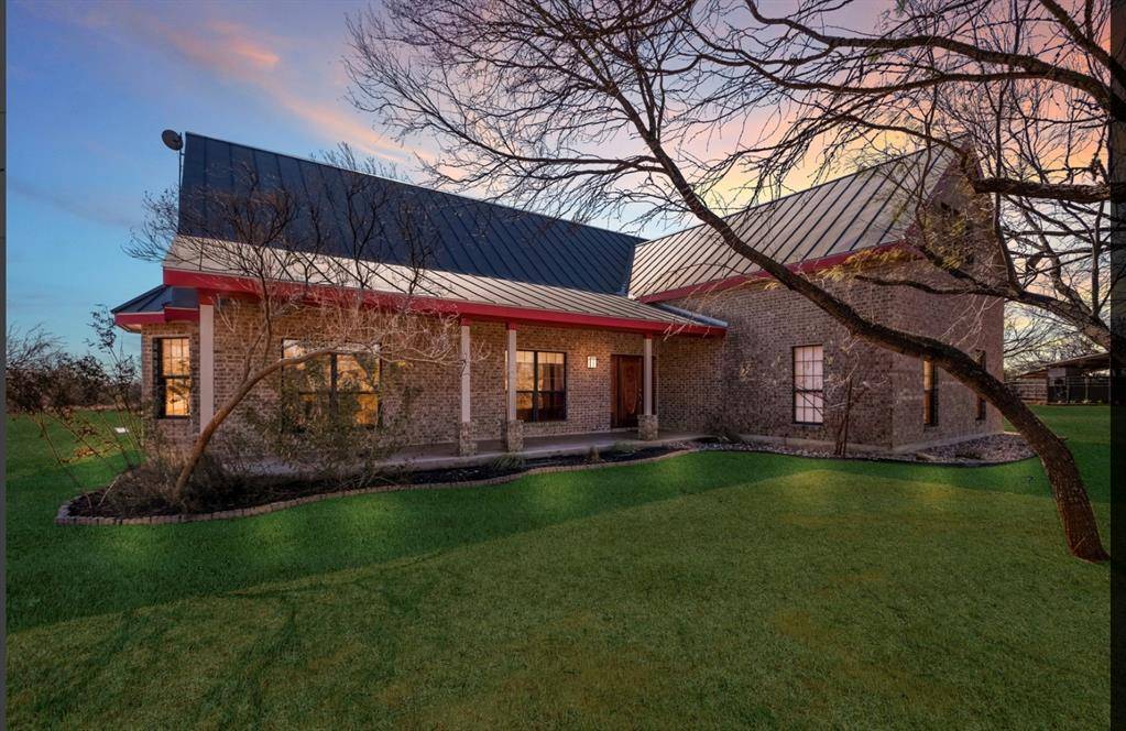 Hondo, TX 78861,885 County Road 640