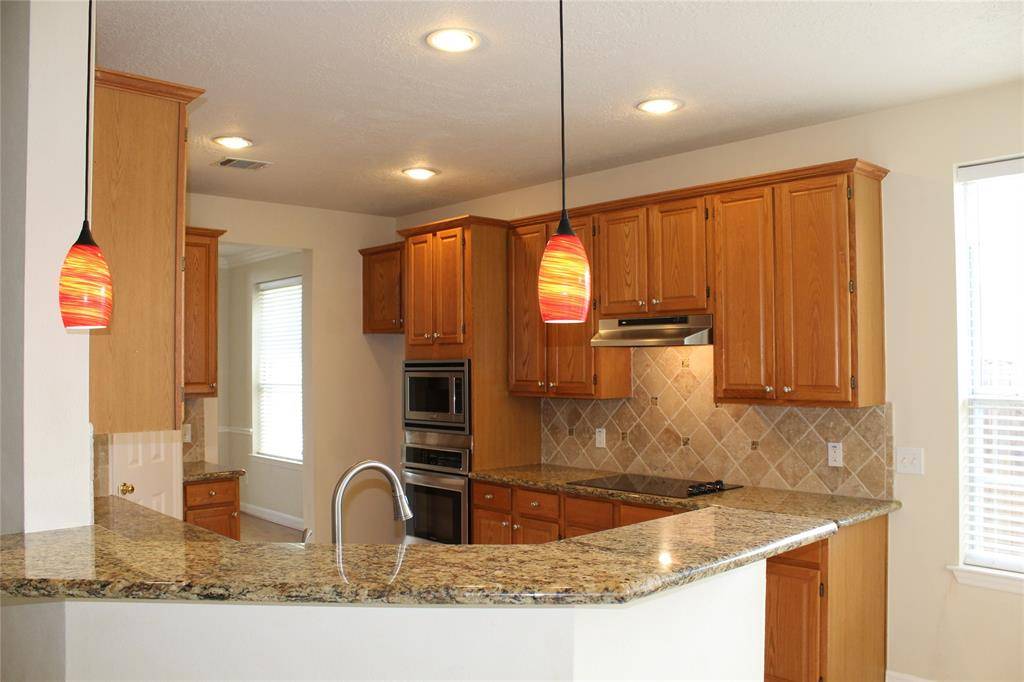 Sugar Land, TX 77479,6622 High Knoll DR