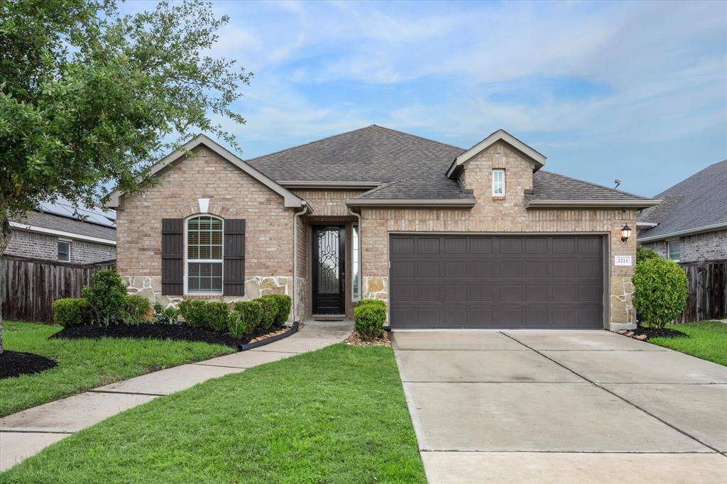 Pearland, TX 77089,2211 Hidden Meadow LN