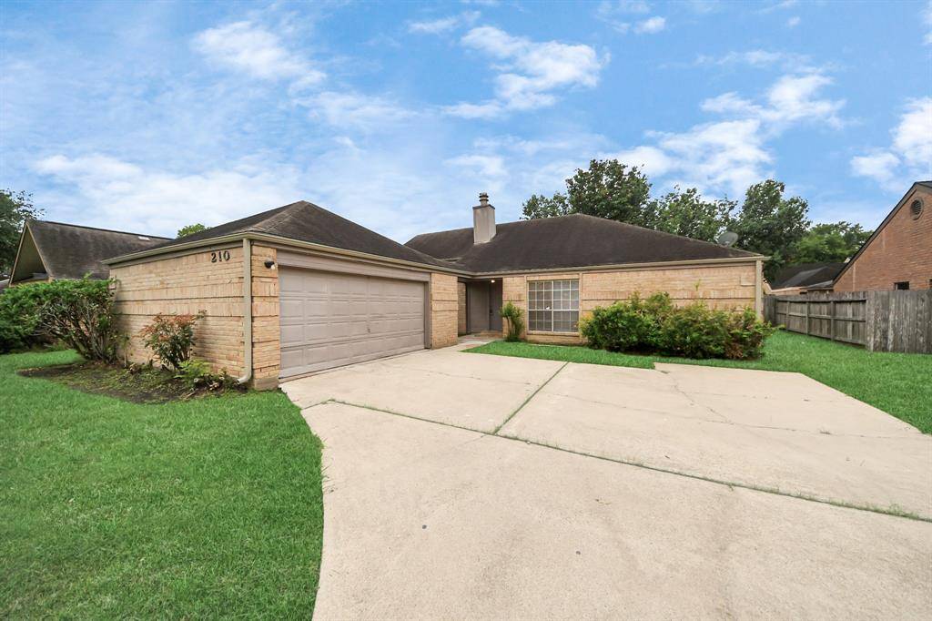 Stafford, TX 77477,210 Squires BND
