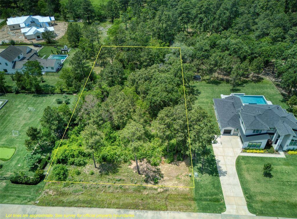 Tomball, TX 77375,31111 Spring Lake BLVD