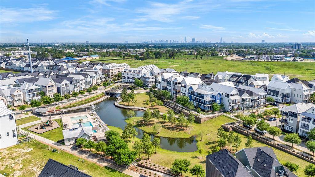 Houston, TX 77080,8710 Park Kolbe LN