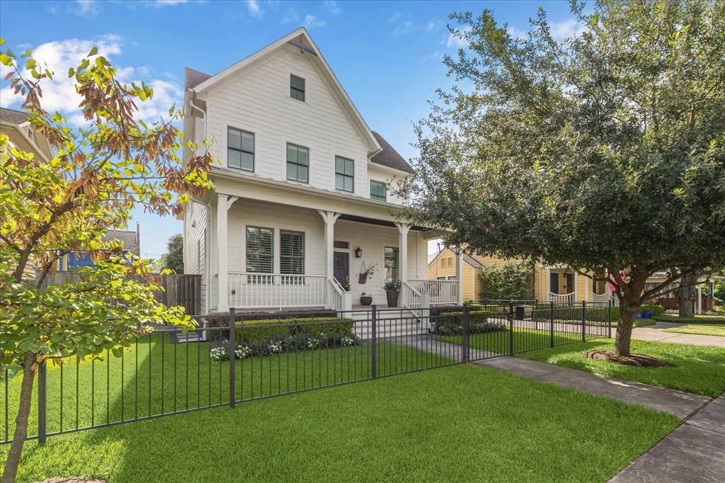 Houston, TX 77008,2039 Columbia ST