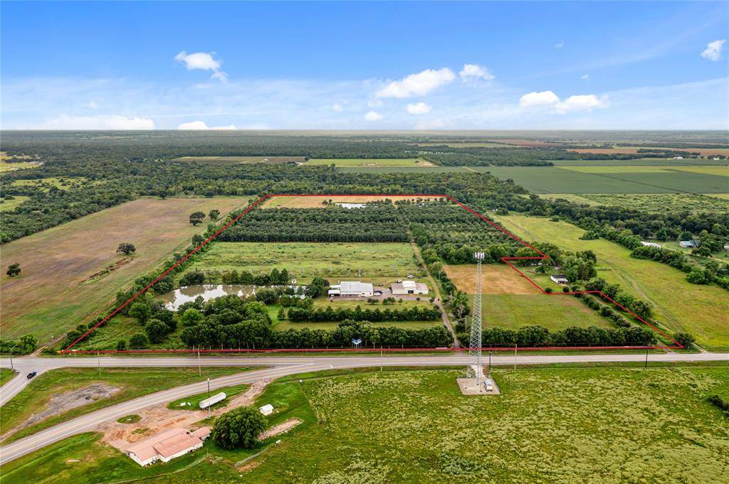 Damon, TX 77430,23111 FM 1462 RD