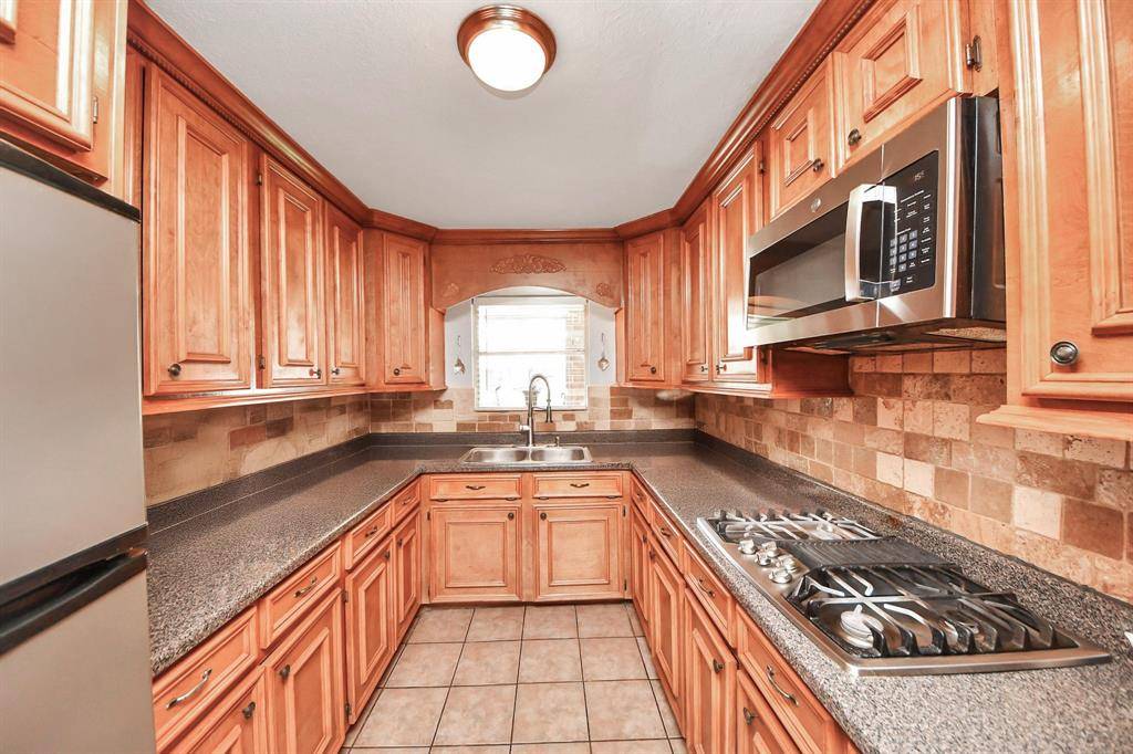 Houston, TX 77075,9926 Caffrey ST