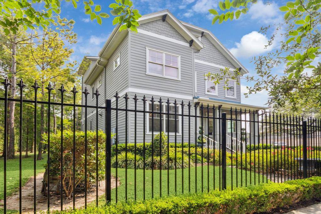Houston, TX 77006,432 Marshall ST