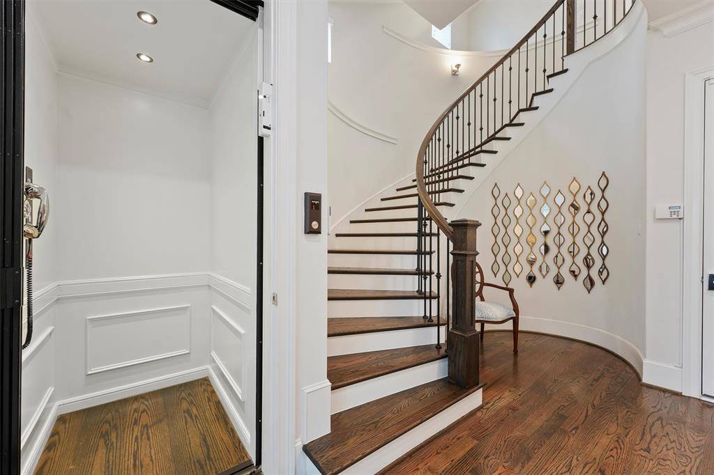 Houston, TX 77055,854 Dunleigh Meadows LN