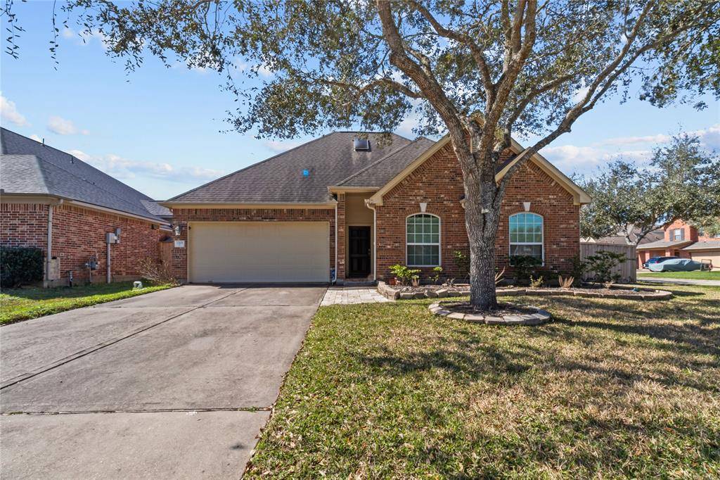 League City, TX 77573,2201 Lilyglen CT