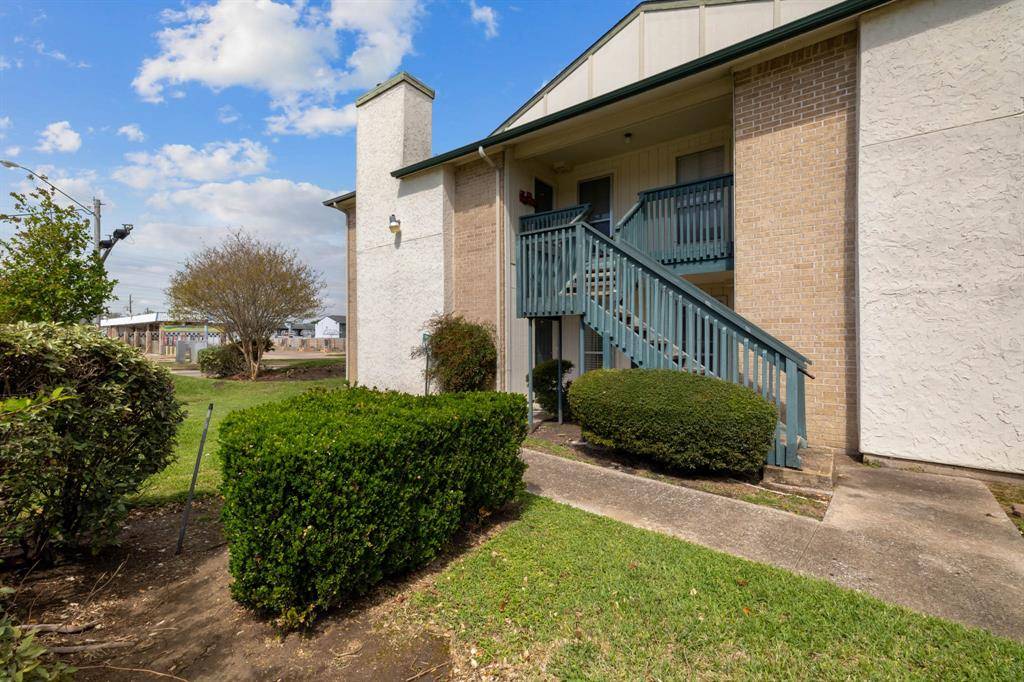Webster, TX 77598,250 El Dorado BLVD #127