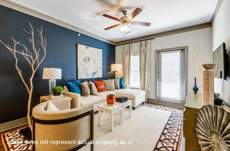 Carrollton, TX 75010,4689-7105 Mustang Pkwy