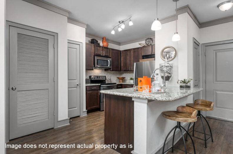 Carrollton, TX 75010,4689-7105 Mustang Pkwy
