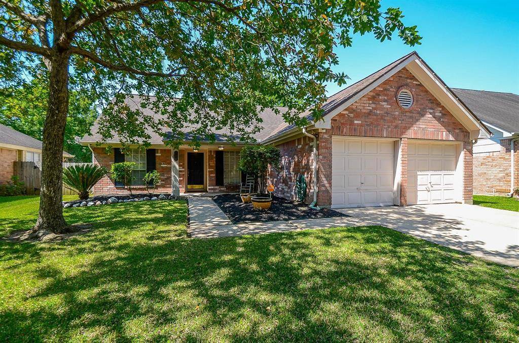 Sugar Land, TX 77479,226 W New Meadows DR