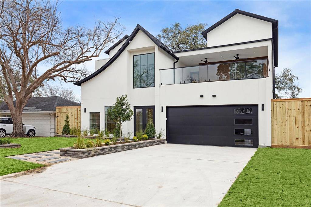 Houston, TX 77056,5513 Pagewood LN