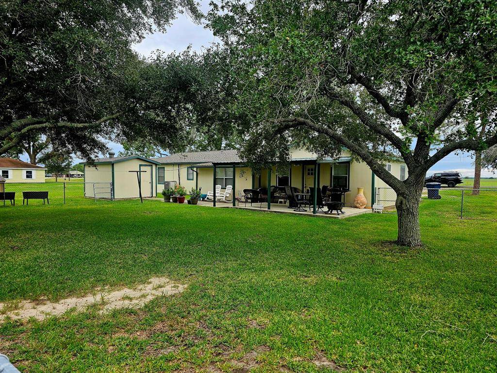 Louise, TX 77455,1293 County Road 313