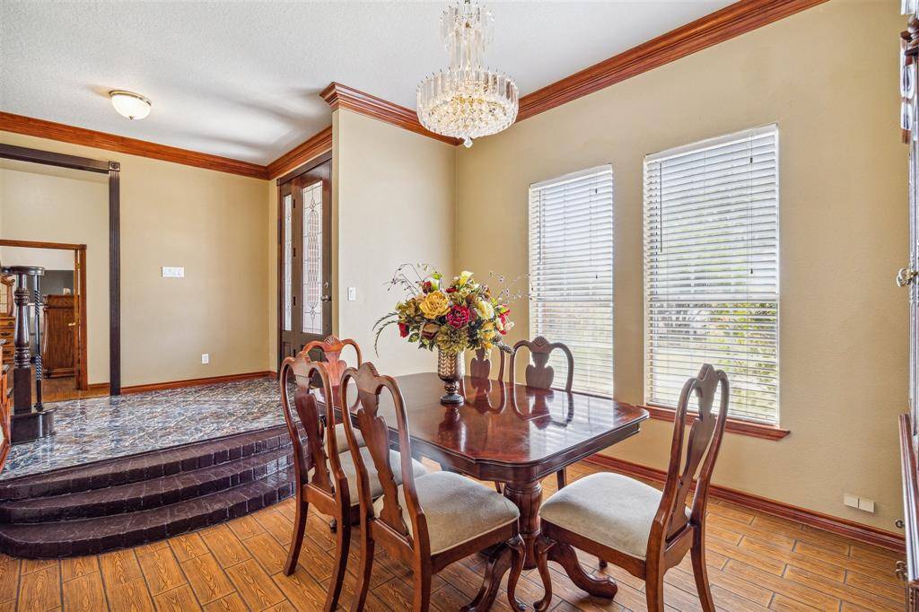 Rosharon, TX 77583,507 Texas AVE