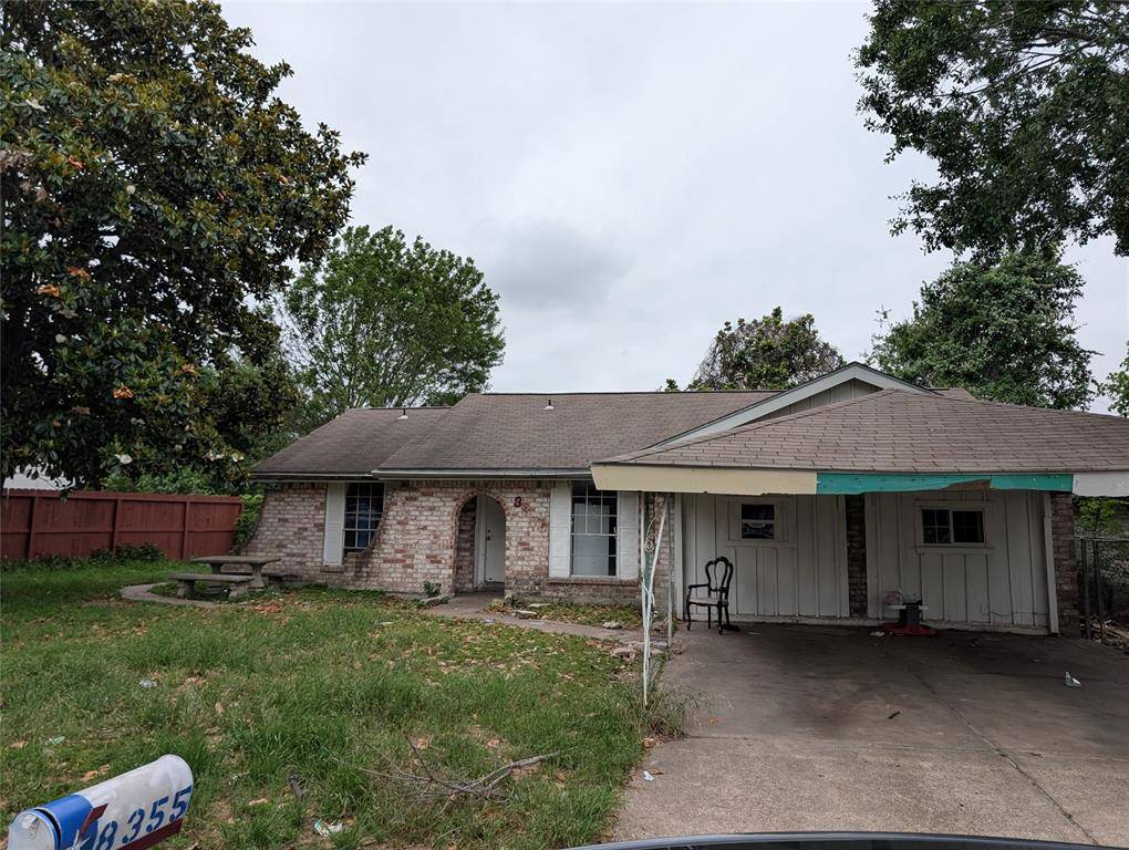 Houston, TX 77088,8355 Whitecastle LN