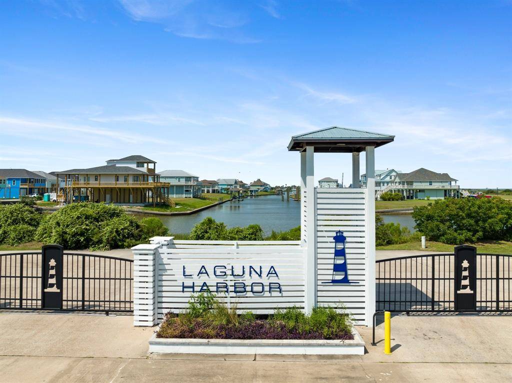 Port Bolivar, TX 77650,1509 Laguna Harbor LN