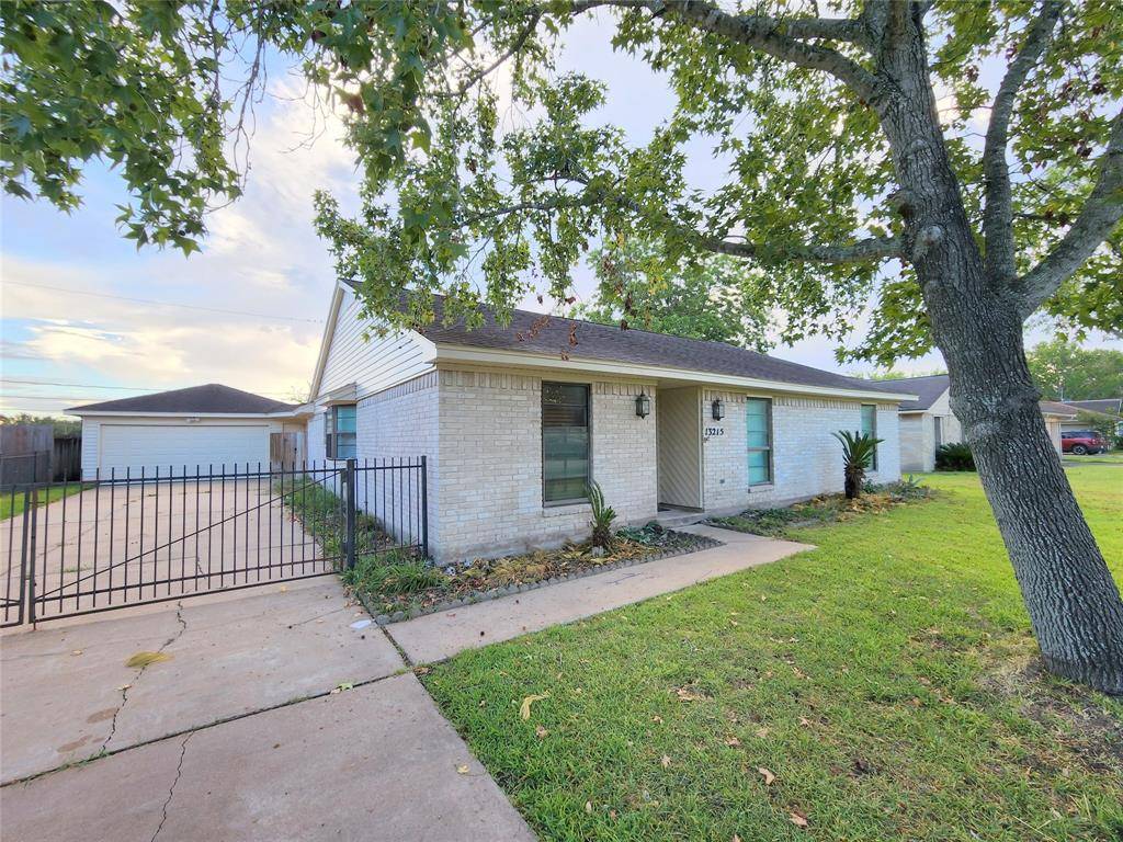 Stafford, TX 77477,13215 Frank LN