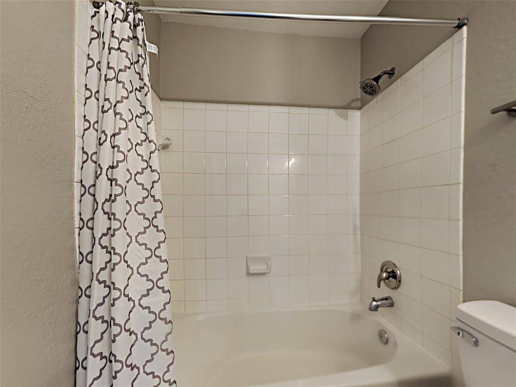 Houston, TX 77088,9606 Park Heath LN