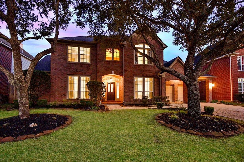 Sugar Land, TX 77479,2223 River Lodge LN