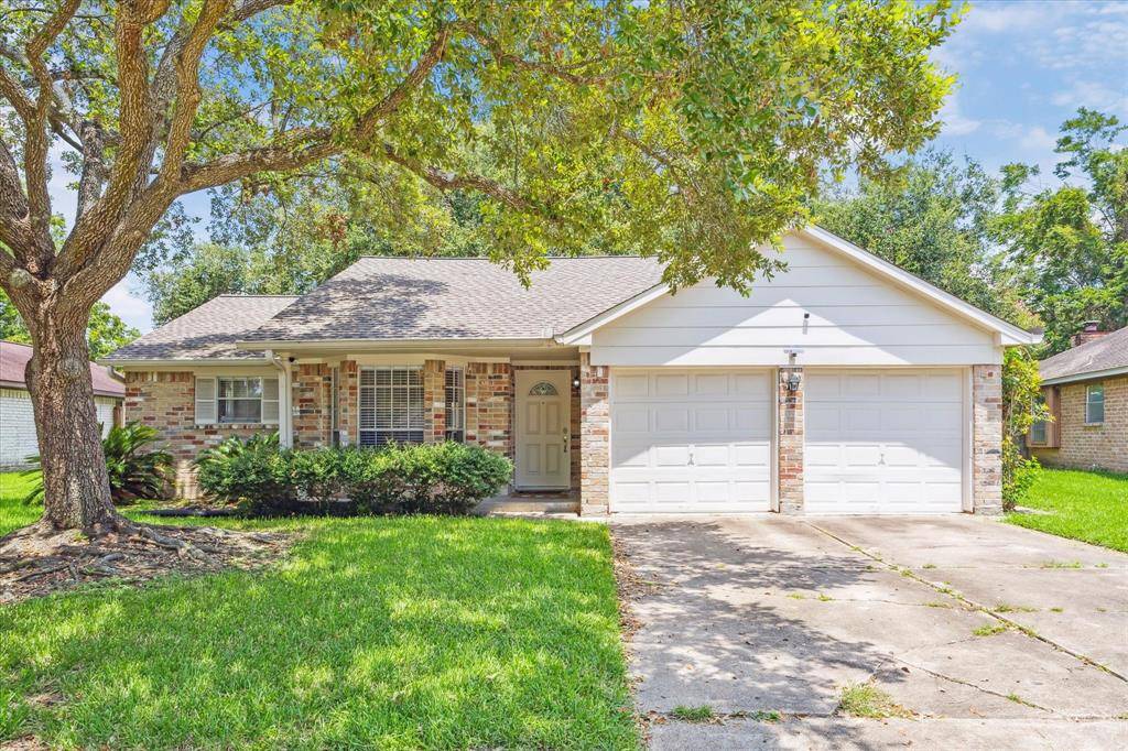 Houston, TX 77598,15107 Harness LN