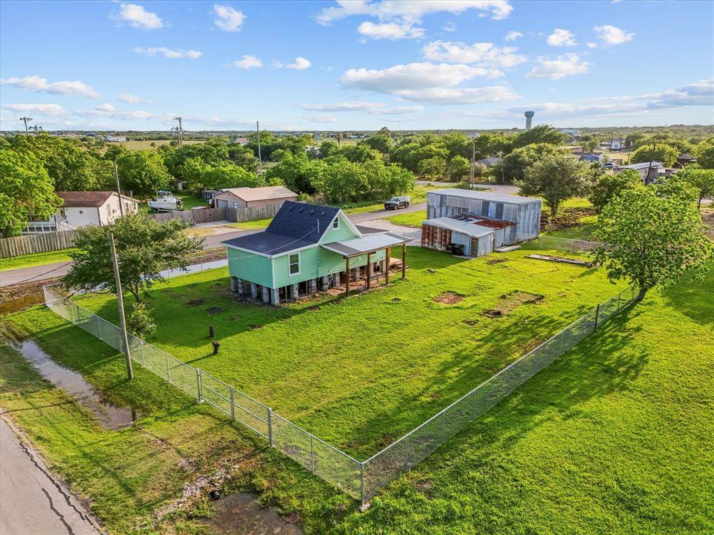 Dickinson, TX 77539,246 18th ST