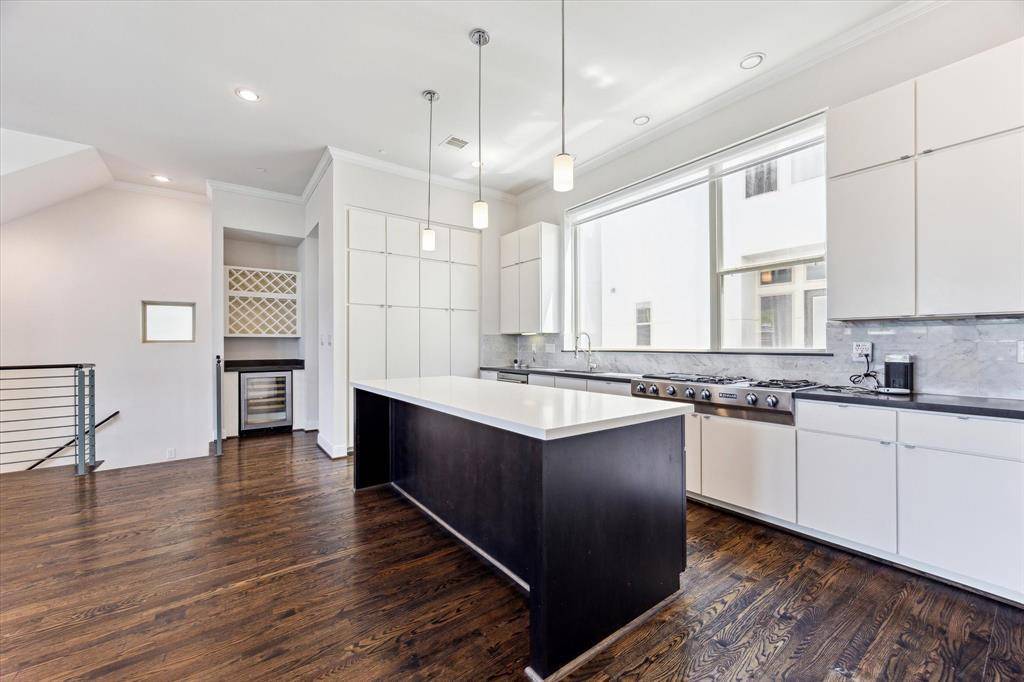 Houston, TX 77006,1505 Missouri ST