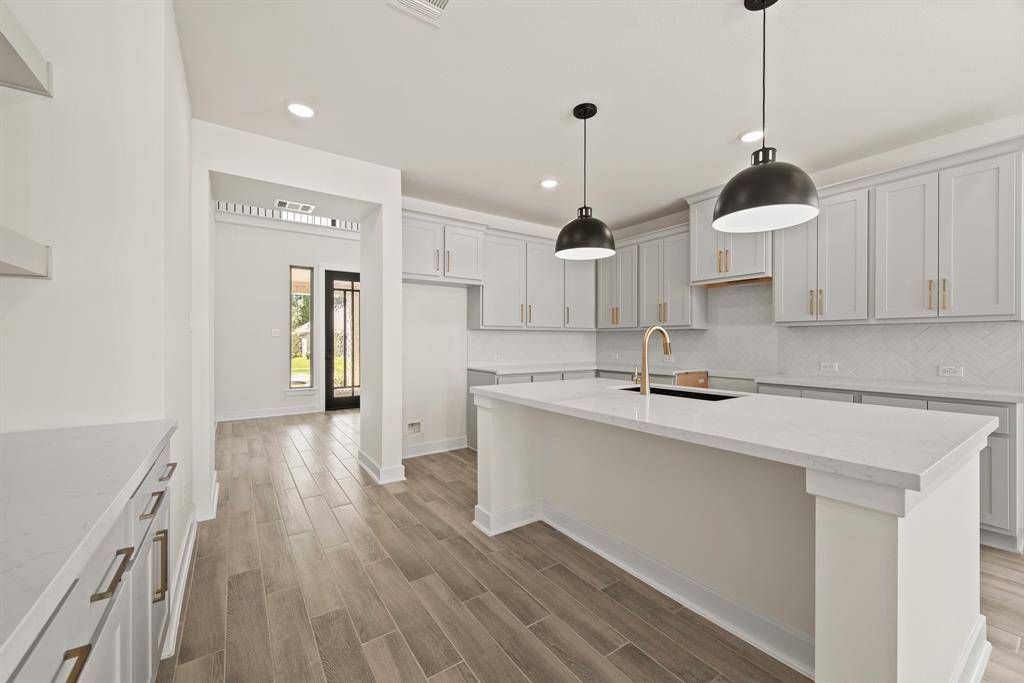 New Caney, TX 77357,28808 Mount Bonnell DR