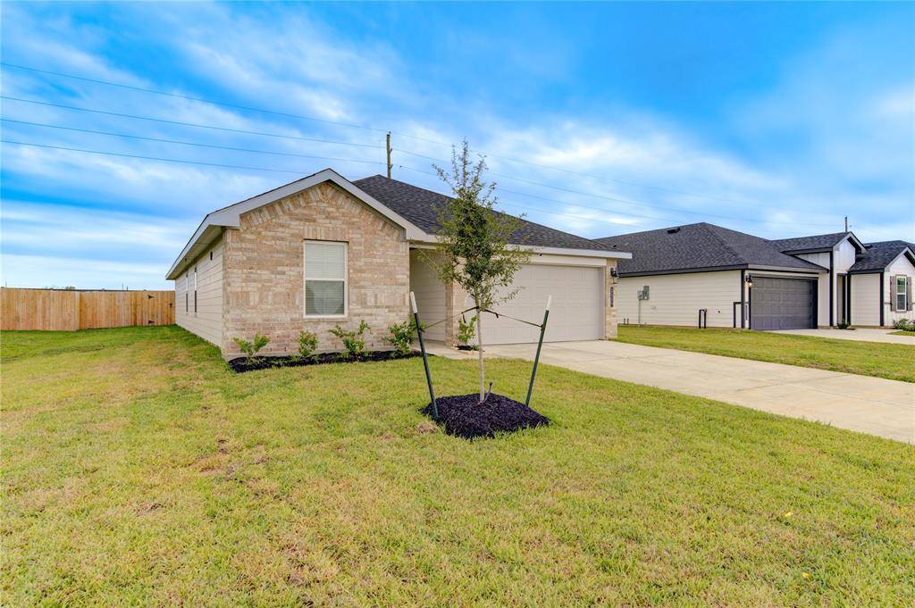 Sealy, TX 77474,2009 Woodlark way