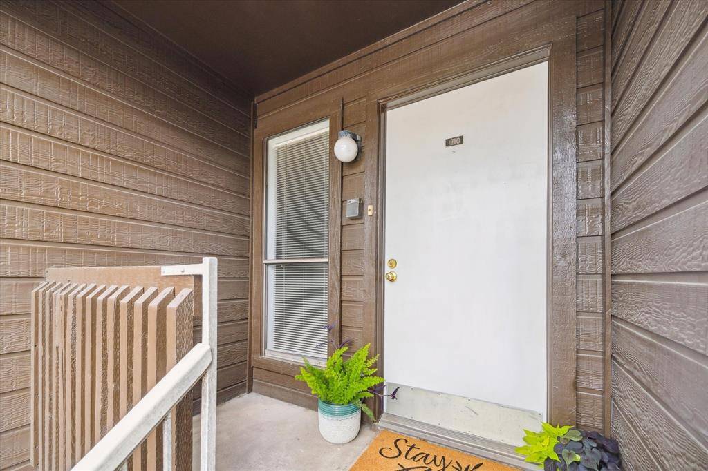 Houston, TX 77025,8020 Braesmain DR #1710