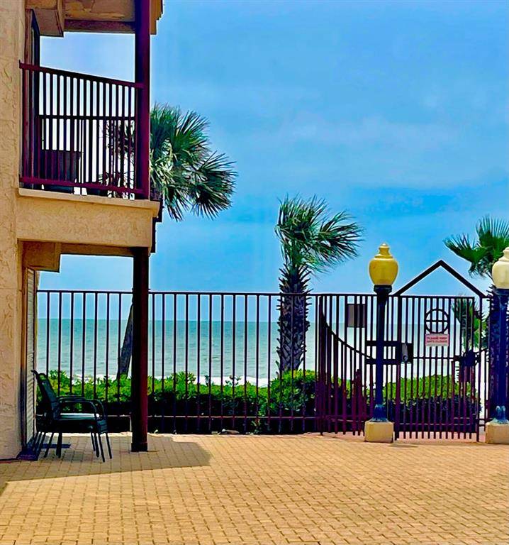 Galveston, TX 77551,7312 Seawall BLVD #117