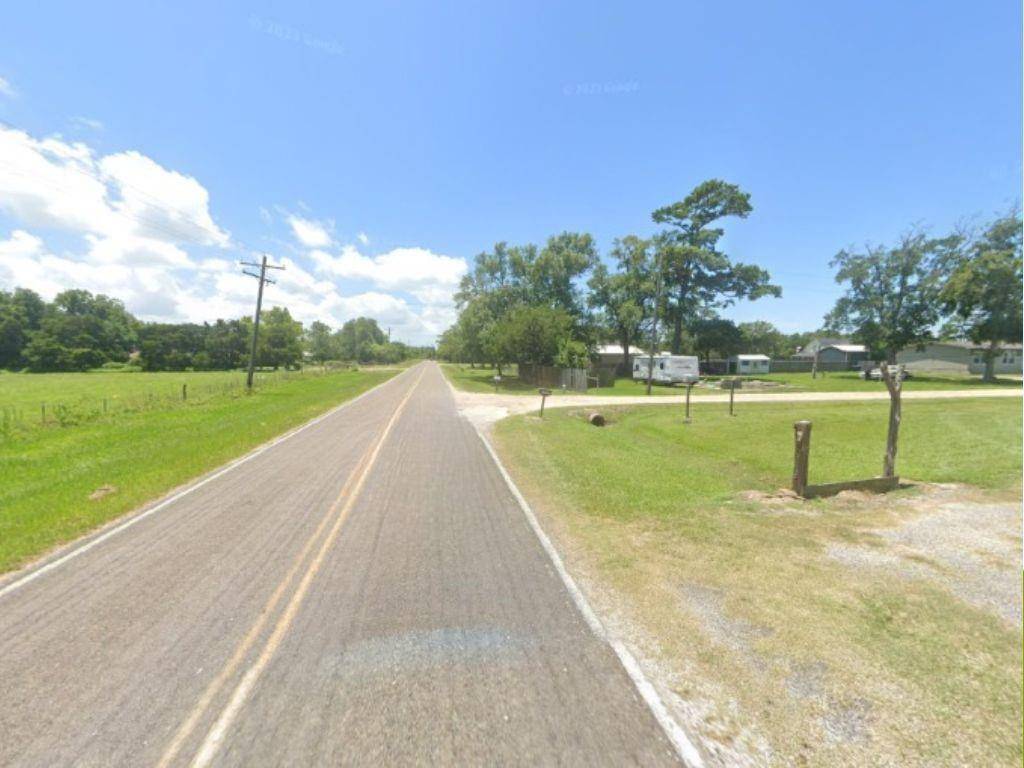 Anahuac, TX 77514,4251 S Main ST
