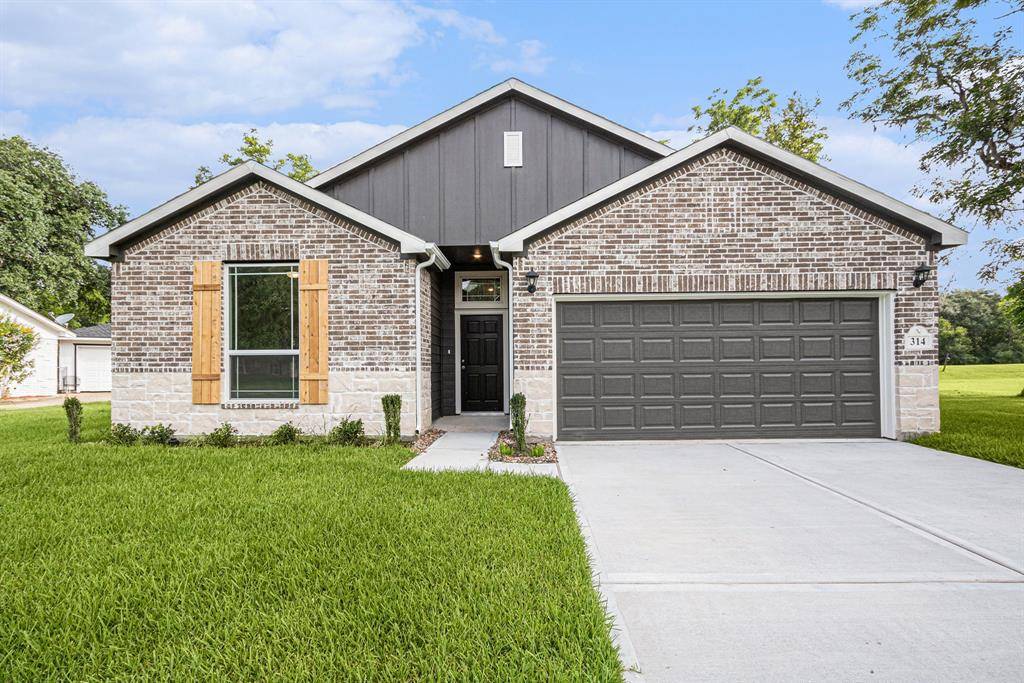 West Columbia, TX 77486,314 Wellshire DR