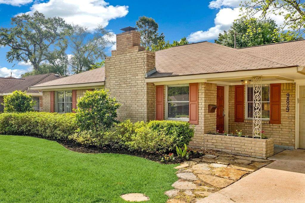 Houston, TX 77055,9829 Larston ST