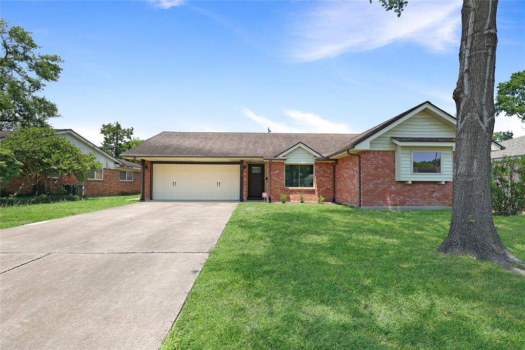 Houston, TX 77092,5418 Poinciana DR