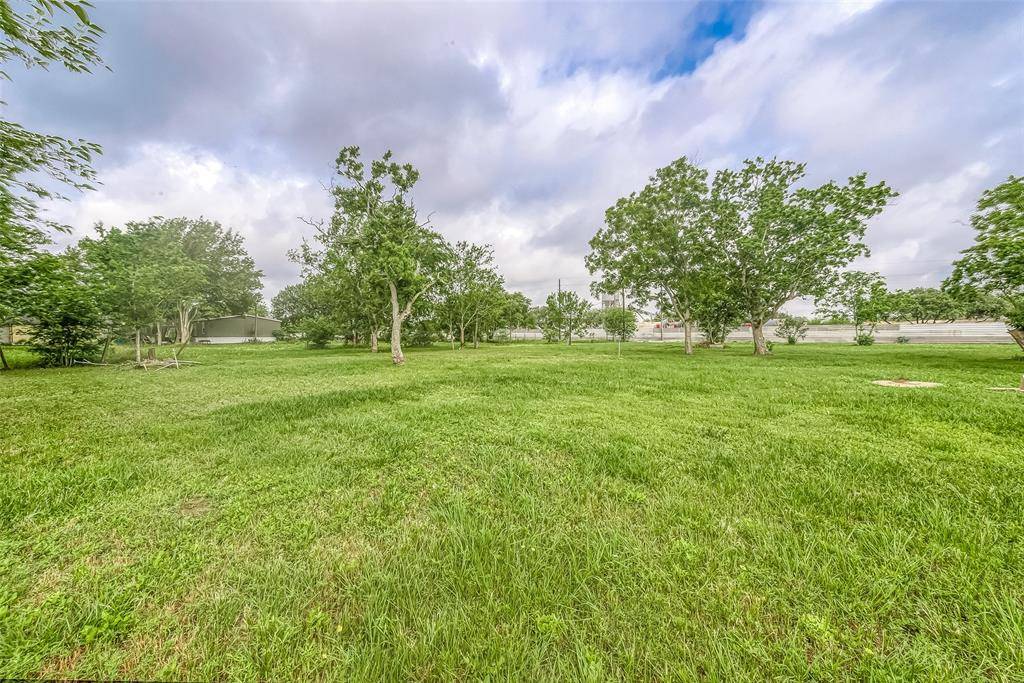 Needville, TX 77461,5210 Fm 360 RD