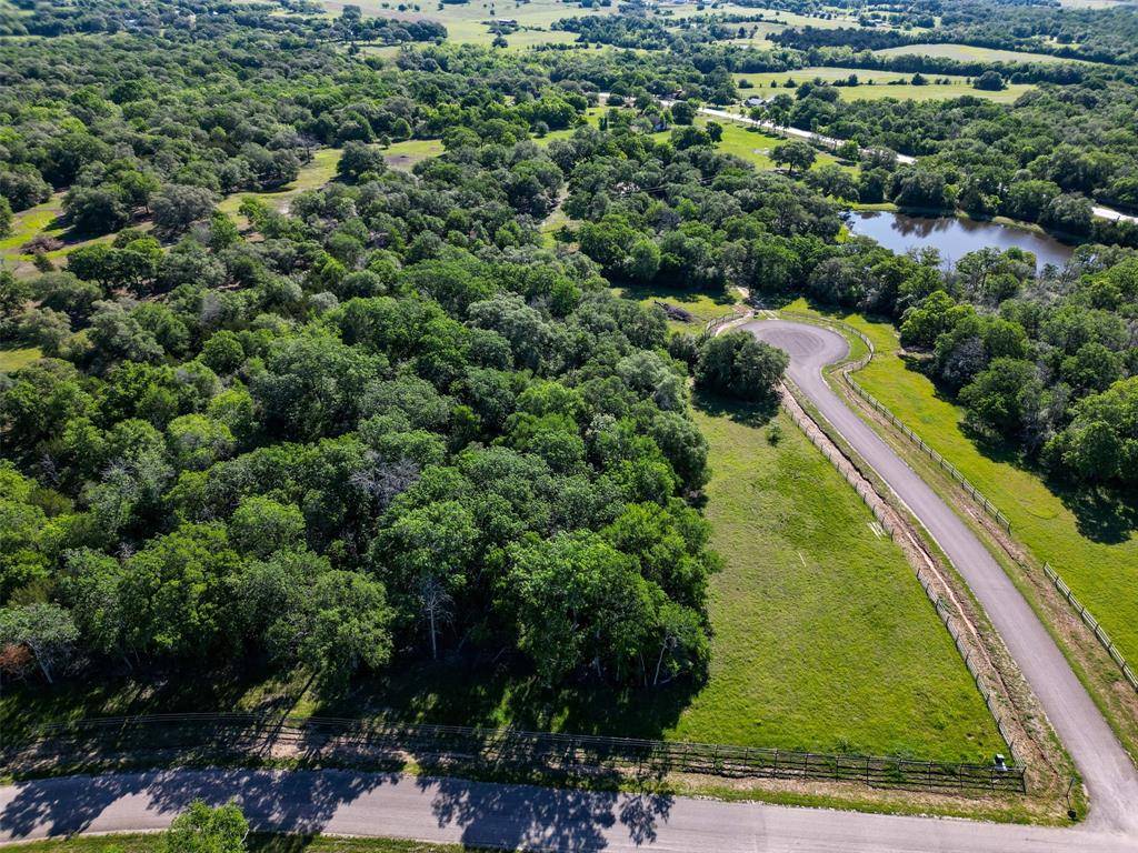 La Grange, TX 78945,103 Woodland Creek LN