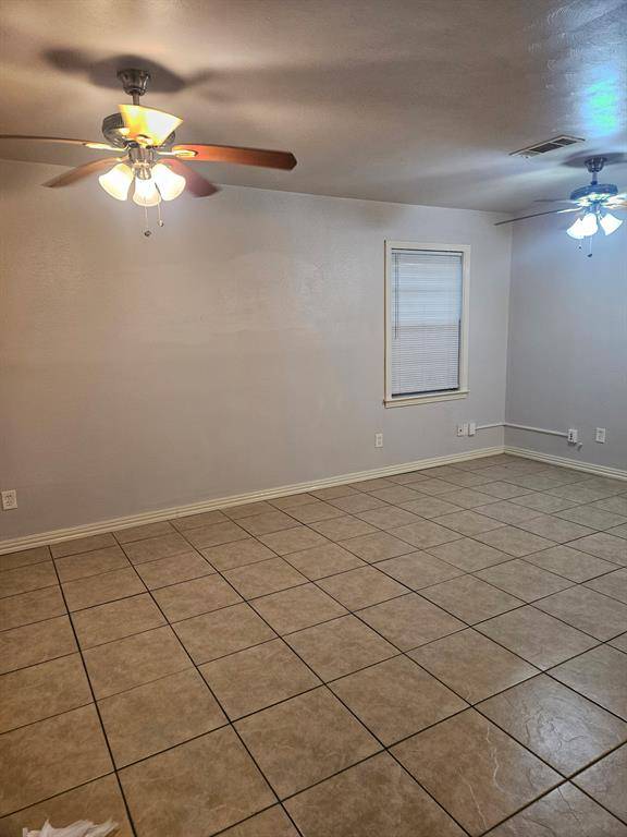 Galveston, TX 77550,11 Manor WAY