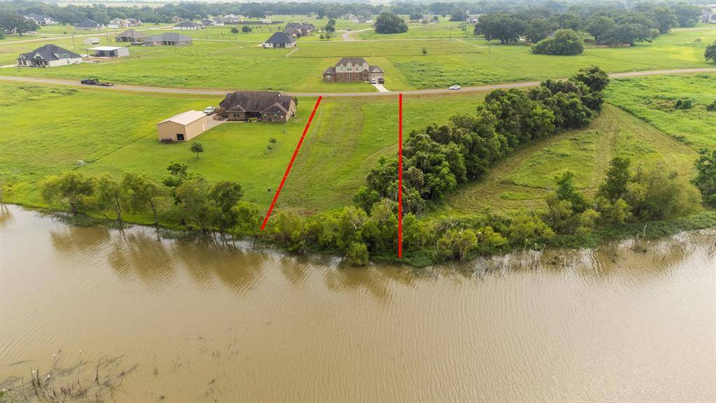 Rosharon, TX 77583,926 Lakeland CIR