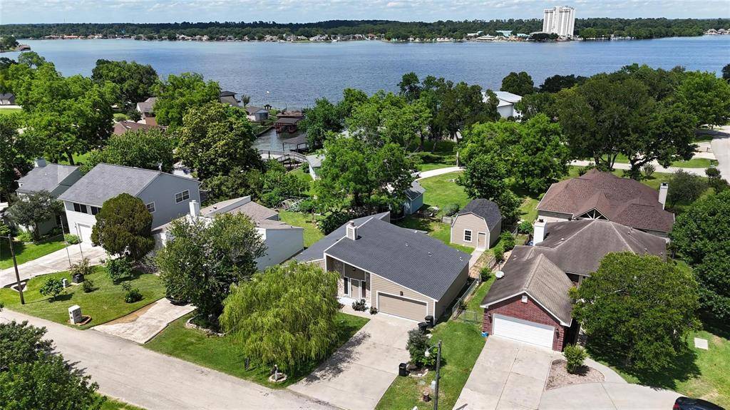 Montgomery, TX 77356,964 Lake View DR