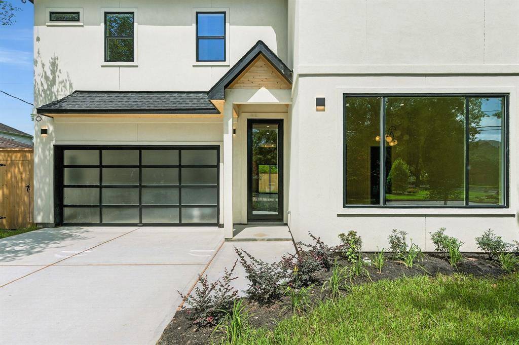 West University Place, TX 77005,6536 Community DR