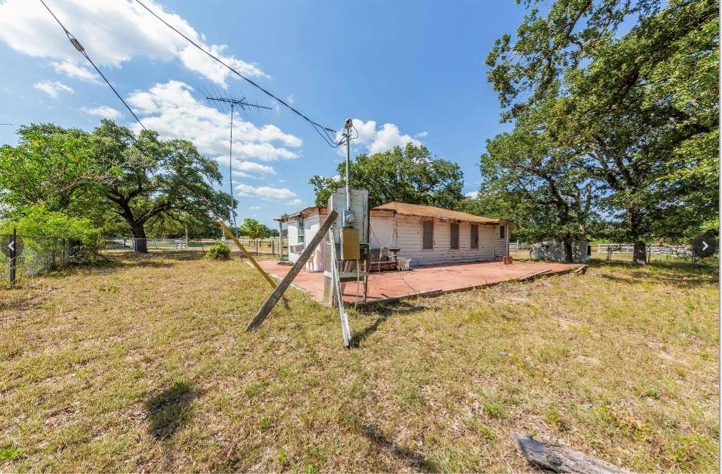 Giddings, TX 78942,2932 CR 118 RD