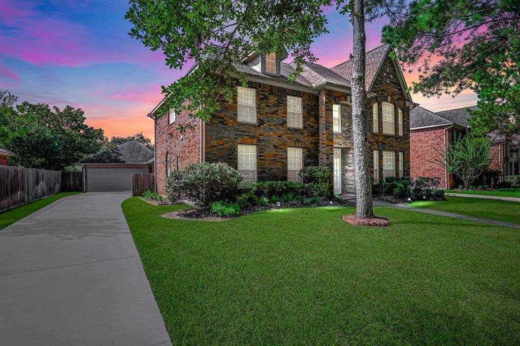 Sugar Land, TX 77479,16819 Rustic Colony DR