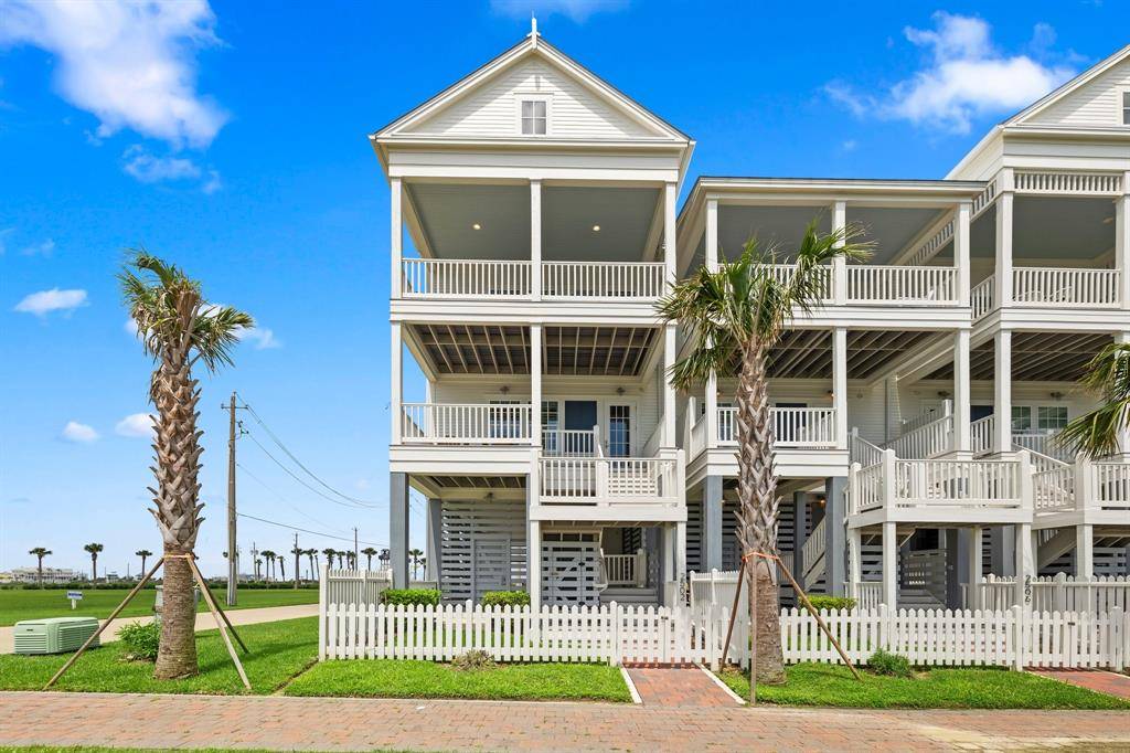 Galveston, TX 77550,2502 Sunset Passage